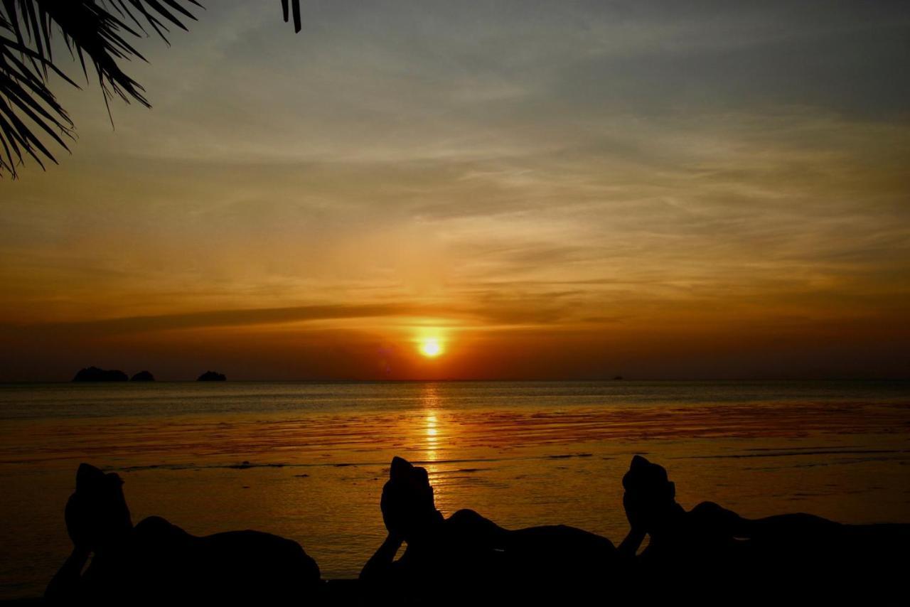 Sibaja Palms Sunset Beach Luxury Villa Taling Ngam  Luaran gambar